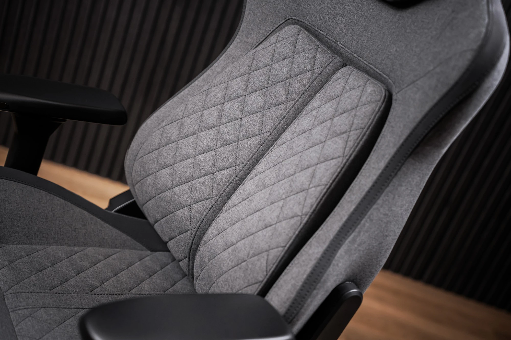 Crosshair XL+ Grey Weave Fabric detail