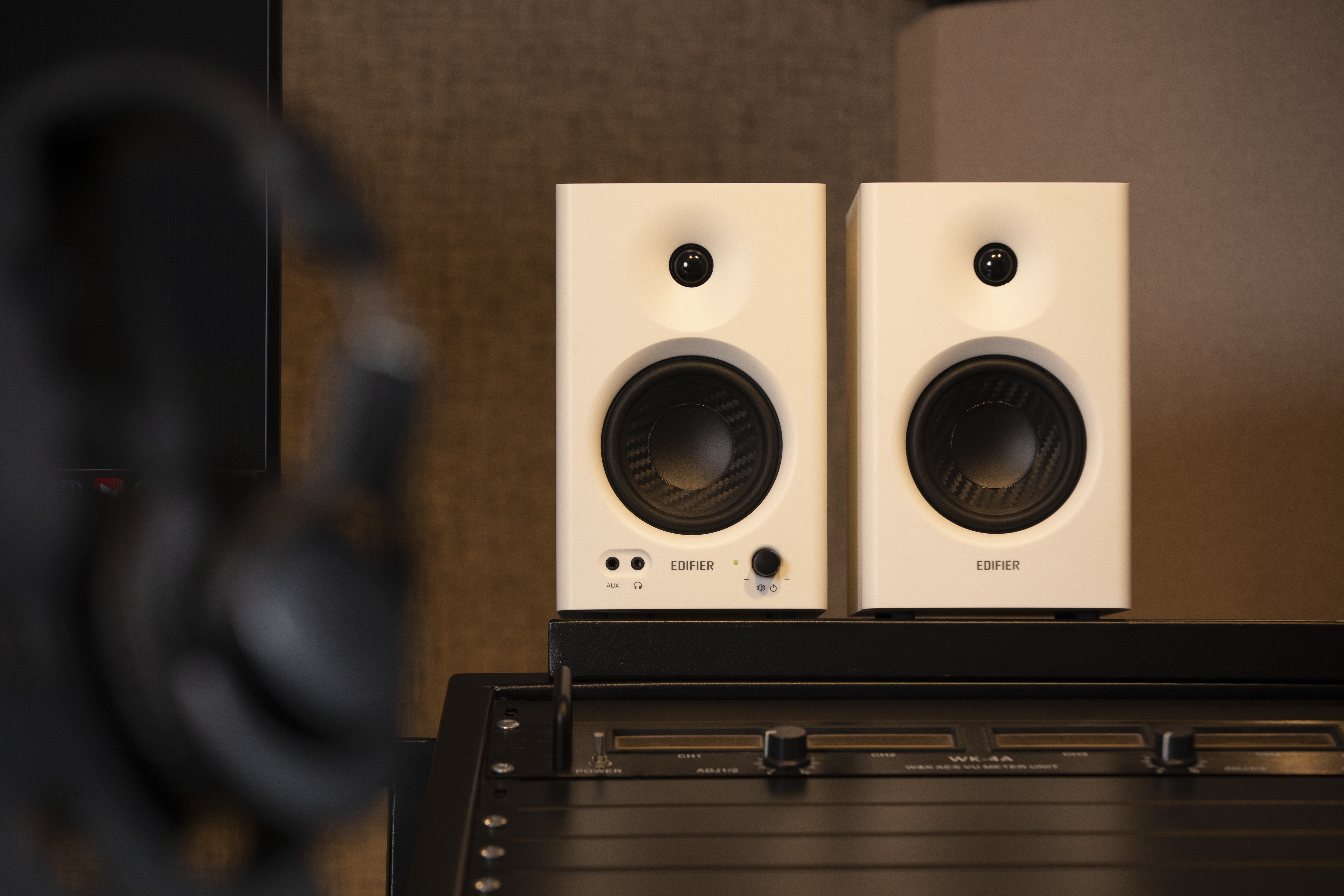 A large marketing image providing additional information about the product Edifier MR4 2.0 Studio Monitors - White - Additional alt info not provided