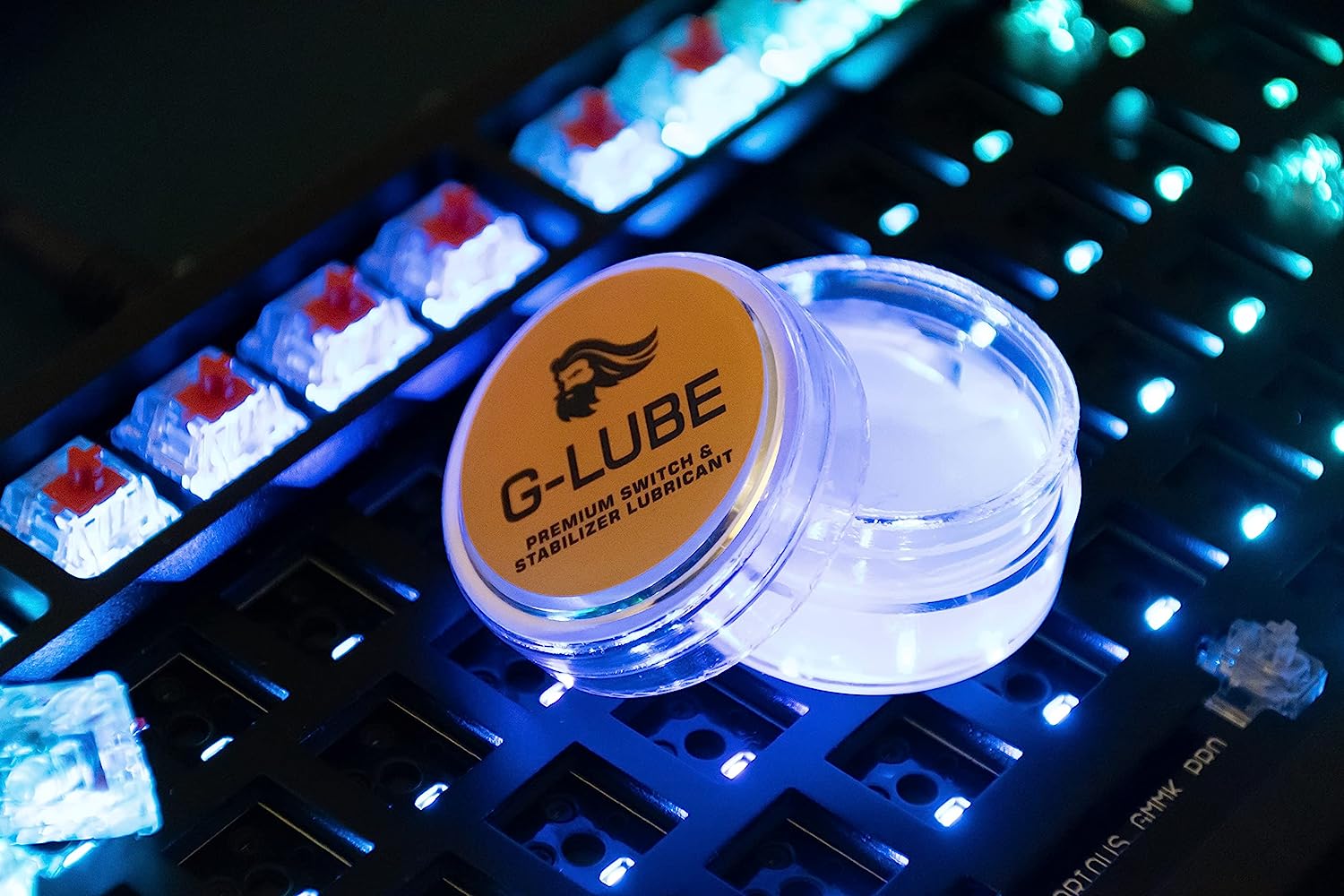 A large marketing image providing additional information about the product Glorious Keyboard G-Lube - Additional alt info not provided