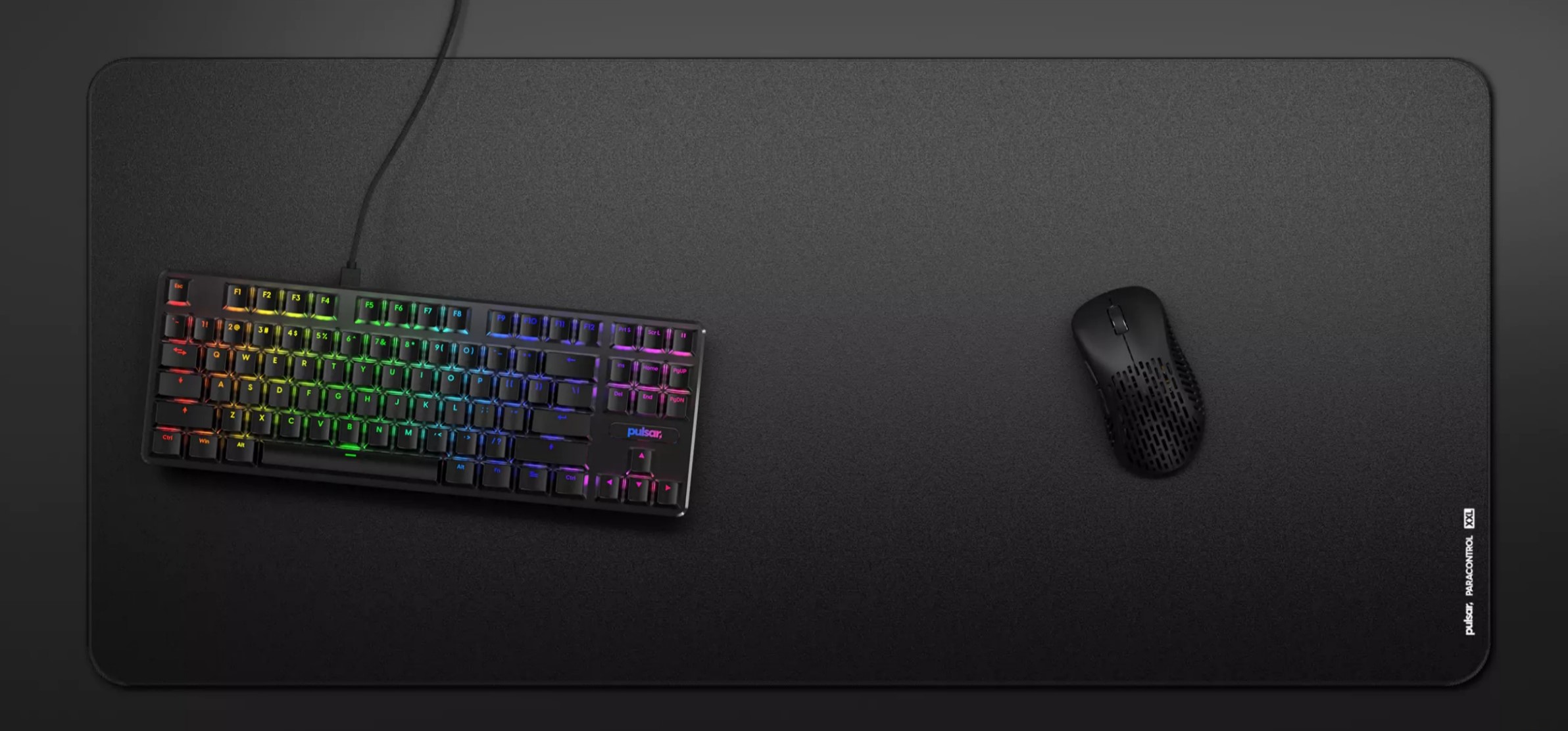 A large marketing image providing additional information about the product Pulsar Paracontrol V2 Mousepad XXL - Black - Additional alt info not provided