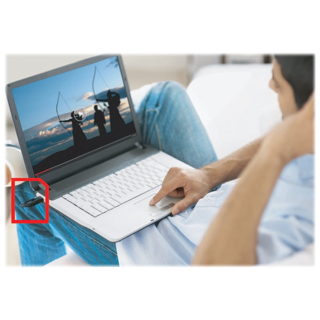 A large main feature product image of SanDisk Ultra Flash 32GB USB 3.0 Type-A Flash Drive