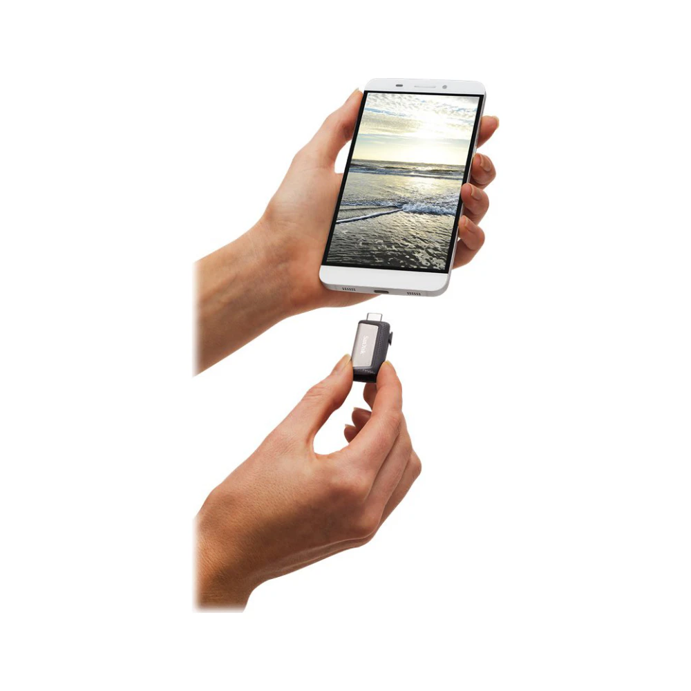 A large main feature product image of SanDisk Ultra Dual Drive USB 3.1 Type-C/A Flash Drive - 64GB