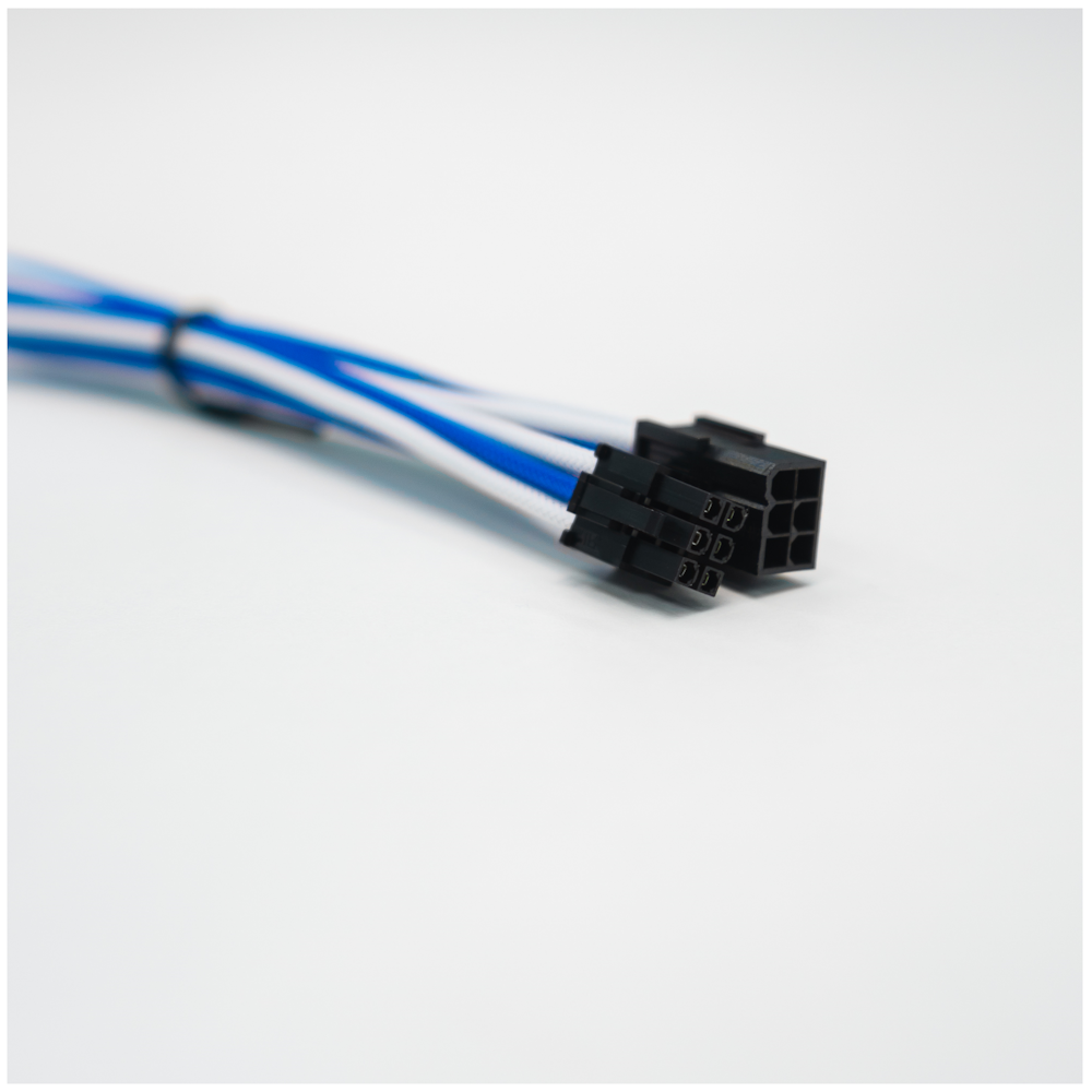 A large main feature product image of GamerChief 8-Pin PCIe 45cm Sleeved Extension Cable (White/Blue)