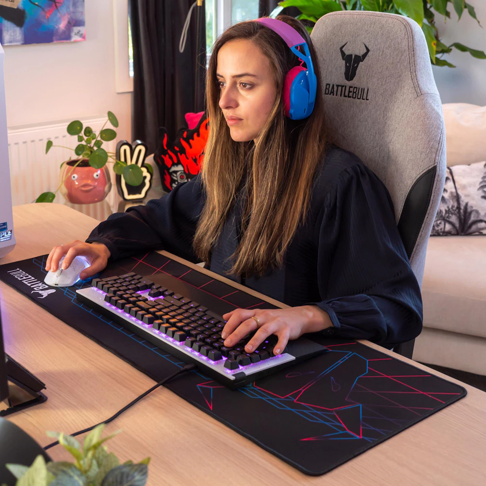 A large main feature product image of BattleBull Grid Extended Mousepad