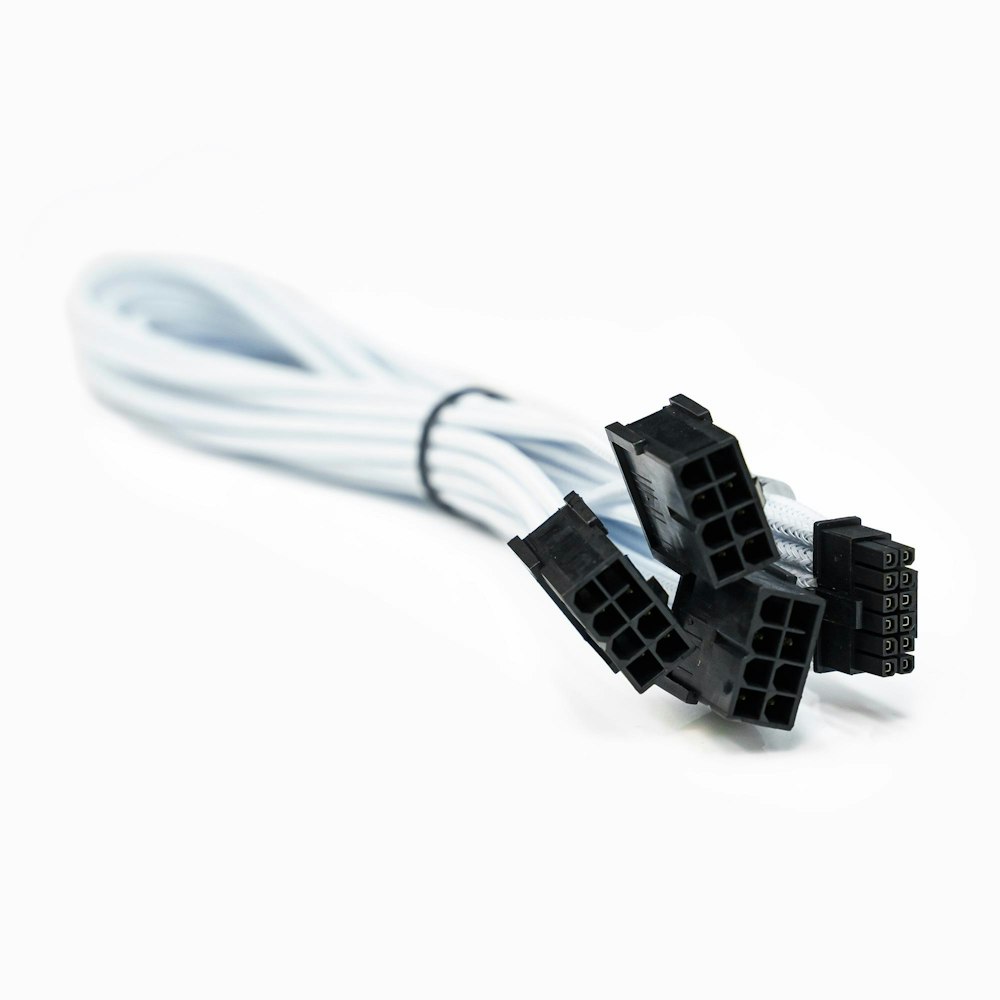 A large main feature product image of GamerChief 12VHPWR 450W 3x8-Pin 45cm Sleeved Extension Cable (White)