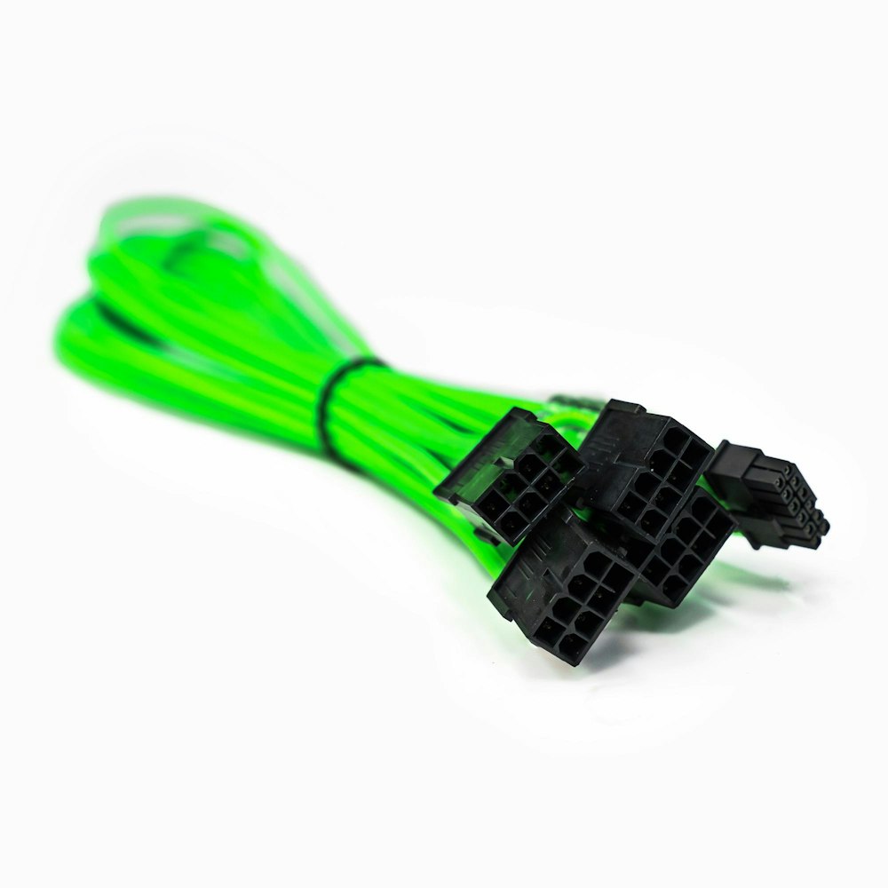 A large main feature product image of GamerChief 12VHPWR 600W 4x8-Pin 45cm Sleeved Extension Cable (Green)