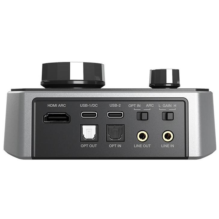 A large main feature product image of Creative Sound Blasters G8 Hi-Res Gaming DUAL USB DAC and Amp