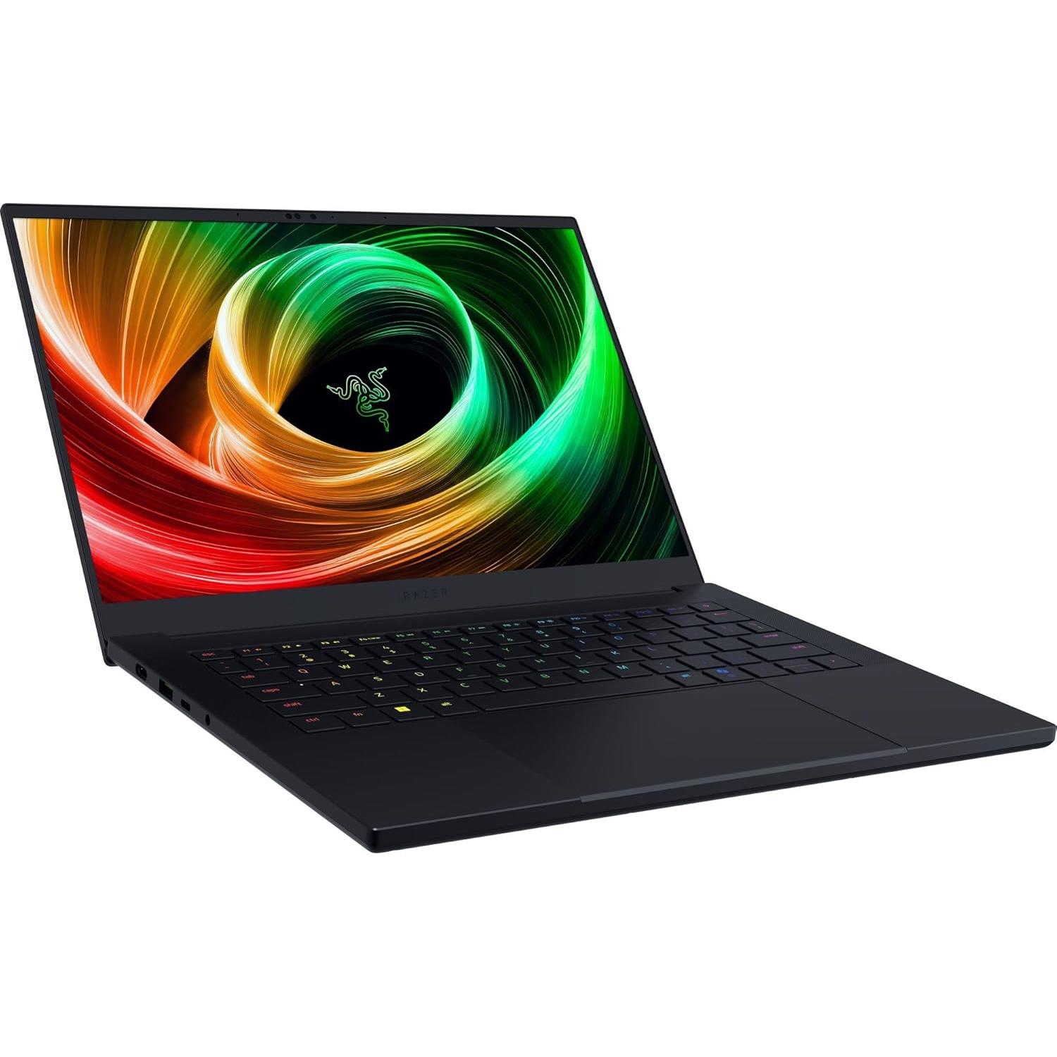 A large main feature product image of Razer Blade 14 (2025) - 14" 3K 120Hz OLED, Ryzen AI 9 365, RTX 5070, 32GB/1TB - Win 11 Gaming Notebook
