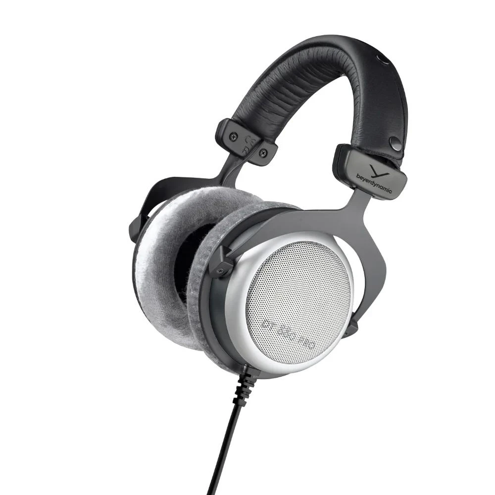 Beyerdynamic DT880 PRO Semi-Open Studio Headphones (250ohms)