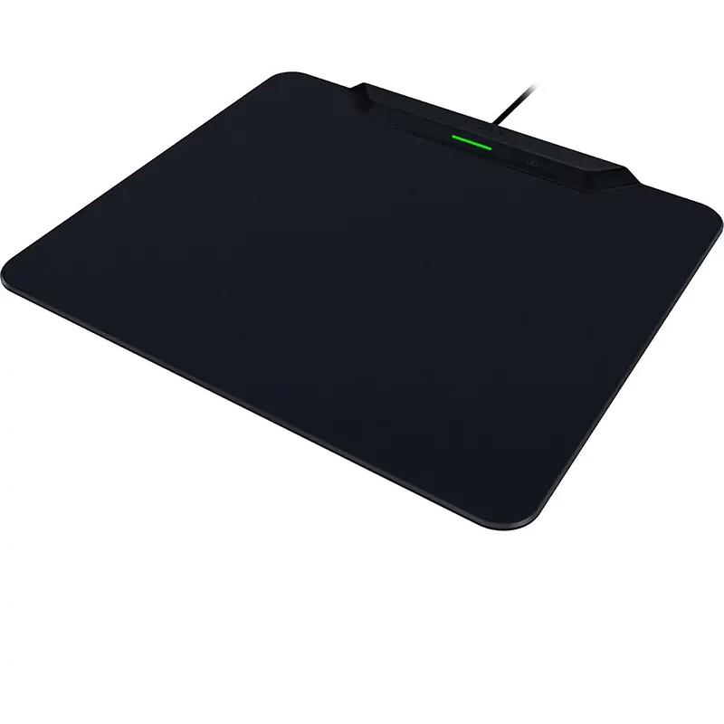 A large main feature product image of EX-DEMO Razer Hyperflux V2 Wireless Charging System Hard Gaming Mousepad