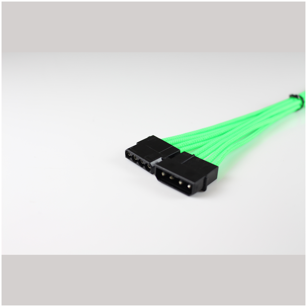 A large main feature product image of GamerChief Molex Power 45cm Sleeved Extension Cable (Green)