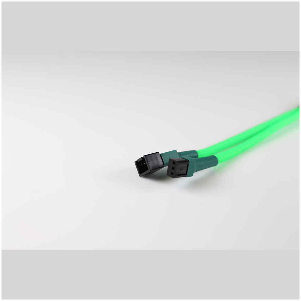 A large main feature product image of GamerChief 3-Pin Fan Power 30cm Sleeved Extension Cable (Green)