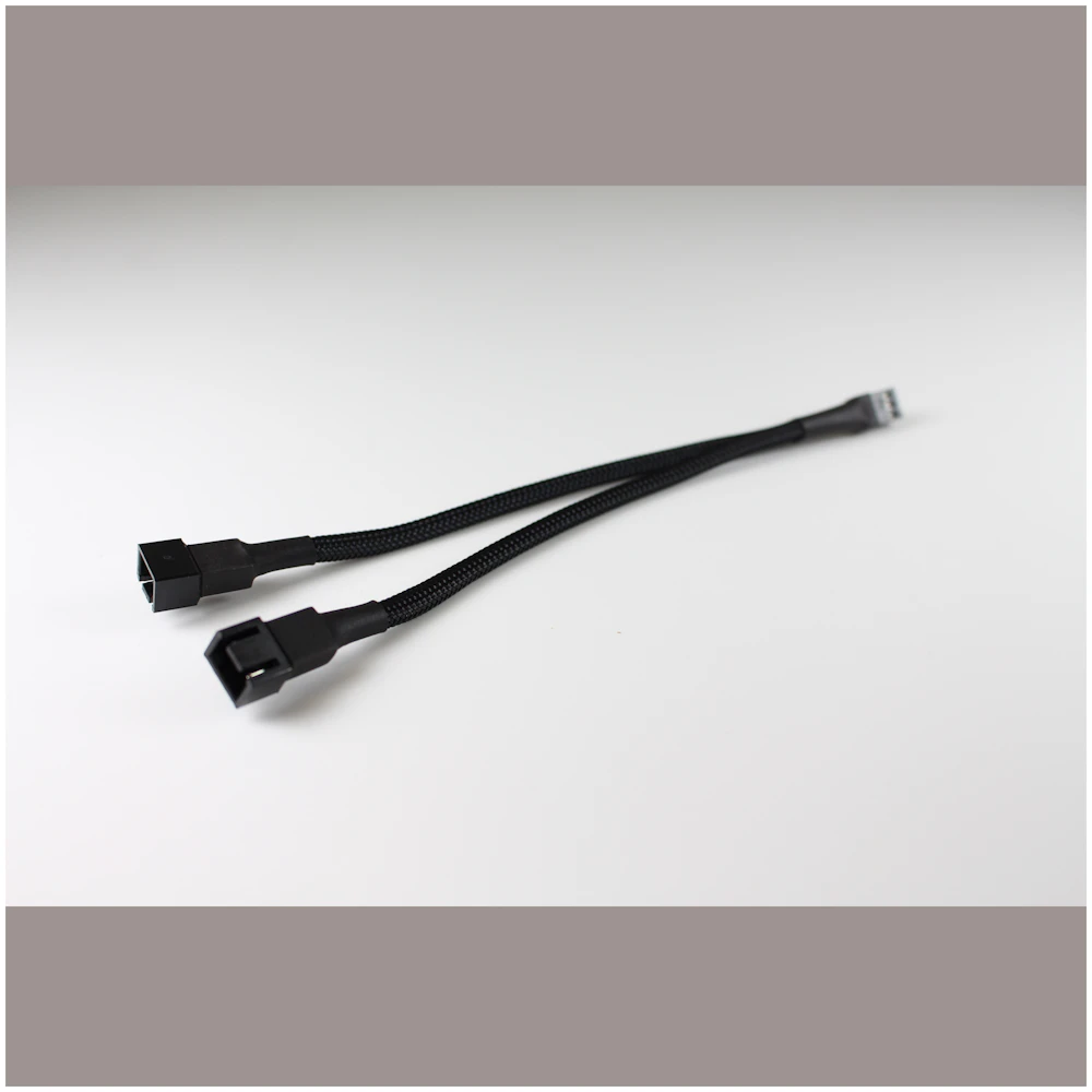 GamerChief 3-Pin Fan Splitter (2 way) 15cm Sleeved (Black)