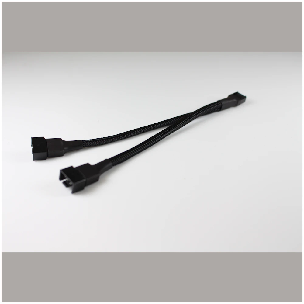 GamerChief 4-Pin PWM Fan Splitter (2 way) 15cm Sleeved (Black)